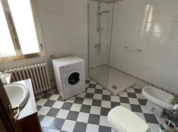Casa Femi شقة *
